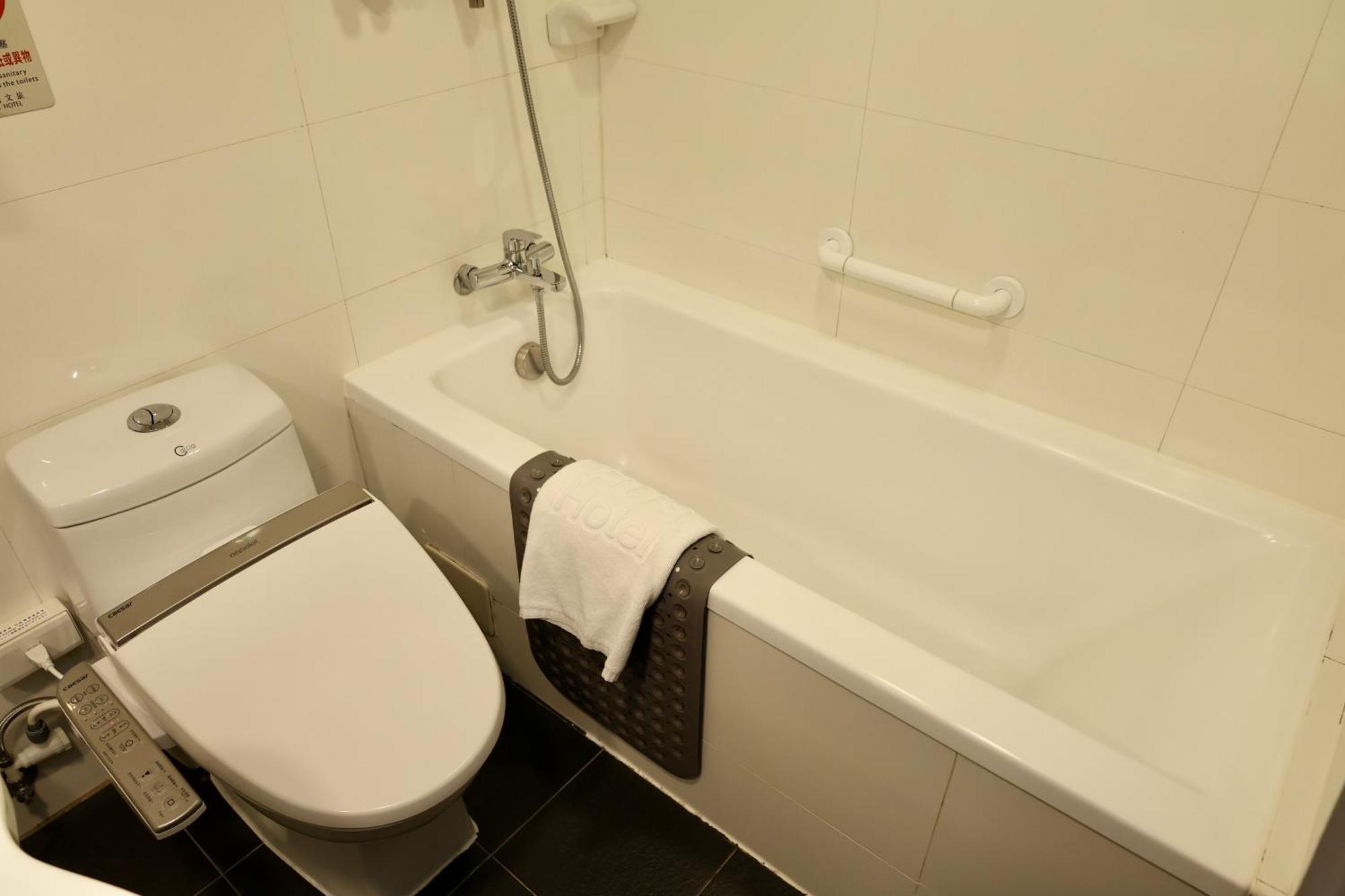 Hub Hotel - Zhongshan Branch Tajpej Kültér fotó