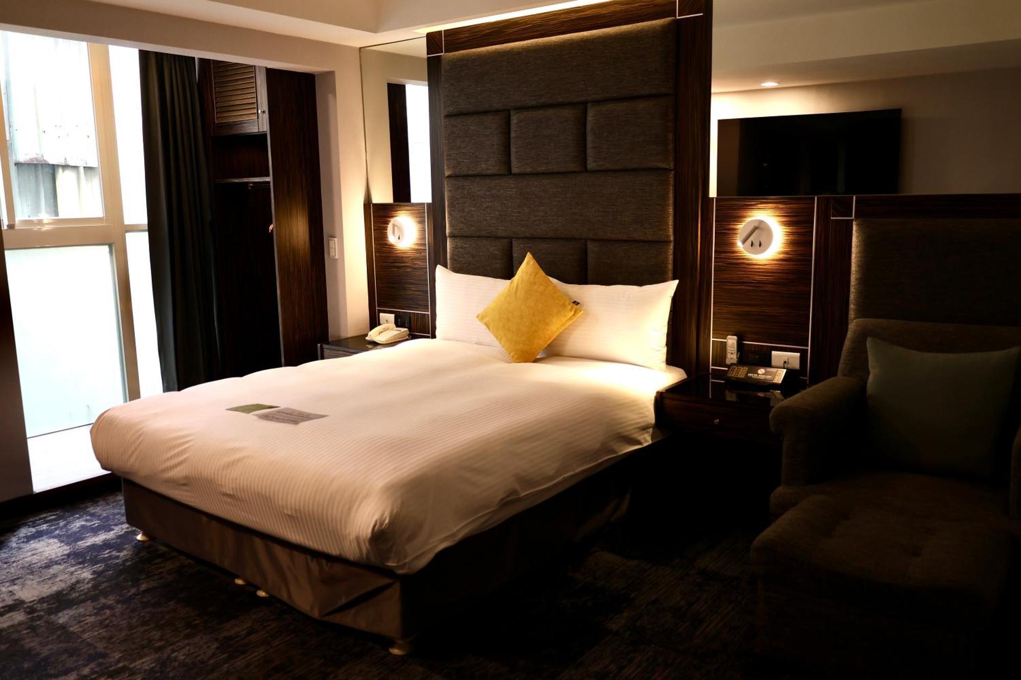 Hub Hotel - Zhongshan Branch Tajpej Kültér fotó
