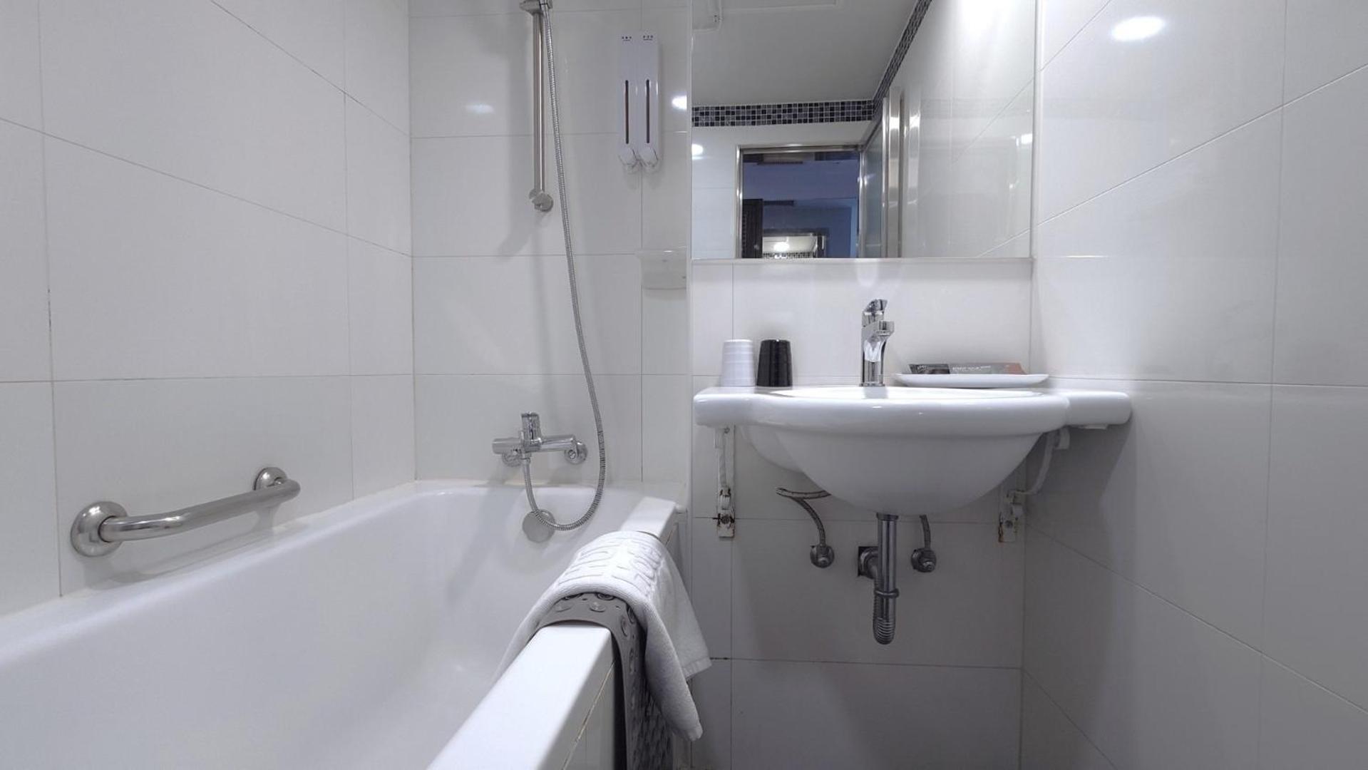 Hub Hotel - Zhongshan Branch Tajpej Kültér fotó